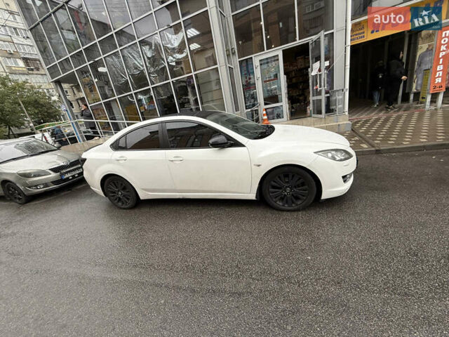 Білий Мазда 6, об'ємом двигуна 2 л та пробігом 264 тис. км за 6599 $, фото 3 на Automoto.ua