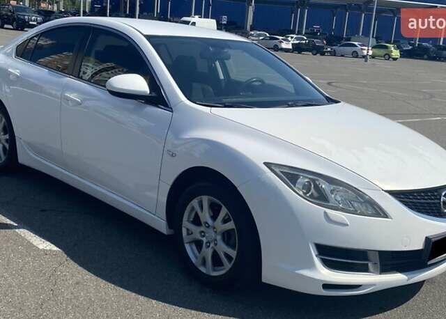 Белый Мазда 6, объемом двигателя 1.84 л и пробегом 207 тыс. км за 5900 $, фото 3 на Automoto.ua