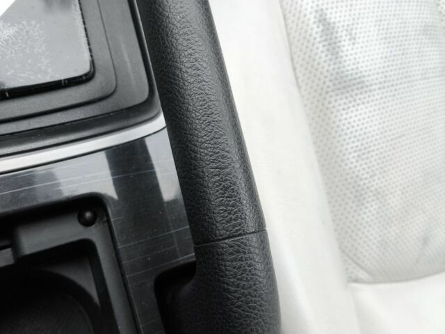 Білий Мазда 6, об'ємом двигуна 2 л та пробігом 185 тис. км за 7200 $, фото 21 на Automoto.ua