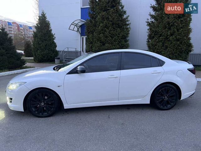Білий Мазда 6, об'ємом двигуна 2 л та пробігом 266 тис. км за 6600 $, фото 15 на Automoto.ua