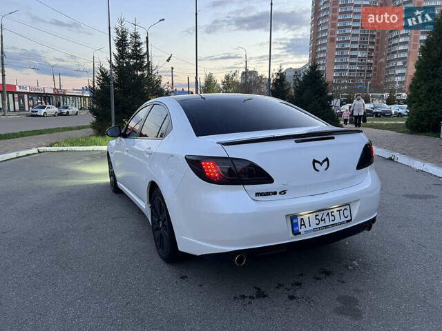 Білий Мазда 6, об'ємом двигуна 2 л та пробігом 266 тис. км за 6600 $, фото 10 на Automoto.ua