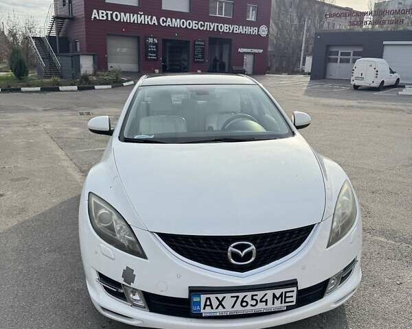 Белый Мазда 6, объемом двигателя 2 л и пробегом 317 тыс. км за 6500 $, фото 2 на Automoto.ua