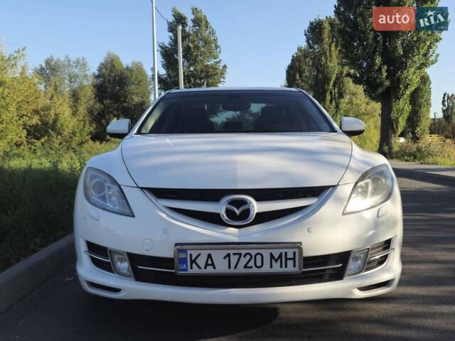 Білий Мазда 6, об'ємом двигуна 2.5 л та пробігом 195 тис. км за 7500 $, фото 2 на Automoto.ua