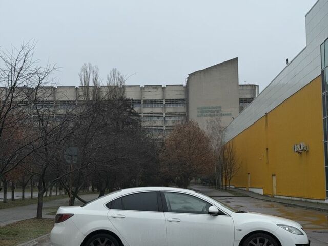 Белый Мазда 6, объемом двигателя 2.5 л и пробегом 236 тыс. км за 7490 $, фото 3 на Automoto.ua