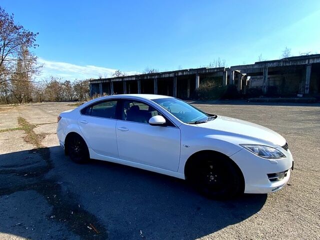 Белый Мазда 6, объемом двигателя 2 л и пробегом 240 тыс. км за 7200 $, фото 3 на Automoto.ua
