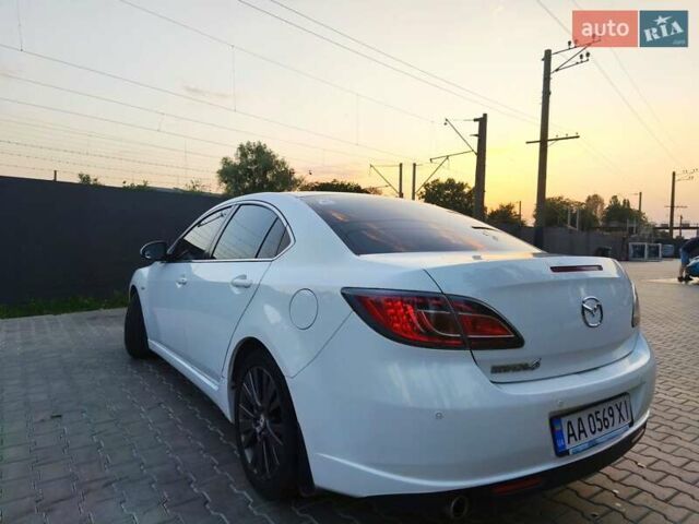 Белый Мазда 6, объемом двигателя 2 л и пробегом 164 тыс. км за 8500 $, фото 7 на Automoto.ua