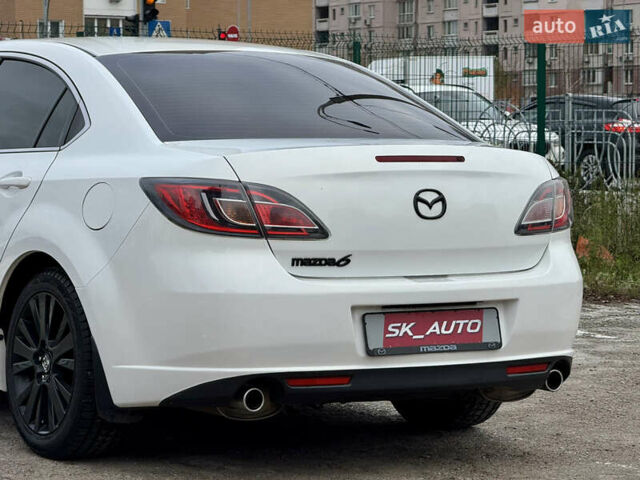 Білий Мазда 6, об'ємом двигуна 2 л та пробігом 182 тис. км за 7500 $, фото 68 на Automoto.ua