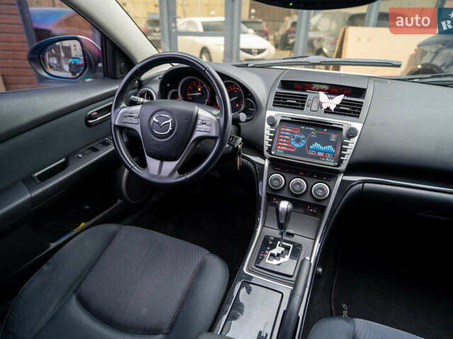 Білий Мазда 6, об'ємом двигуна 2 л та пробігом 197 тис. км за 7999 $, фото 18 на Automoto.ua