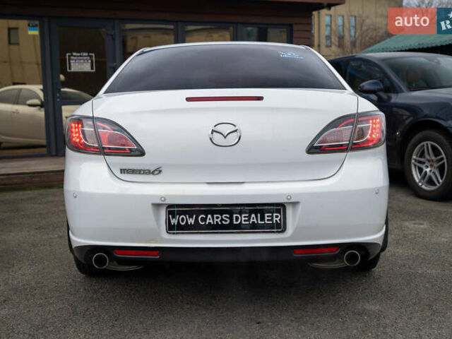 Білий Мазда 6, об'ємом двигуна 2 л та пробігом 197 тис. км за 7999 $, фото 9 на Automoto.ua