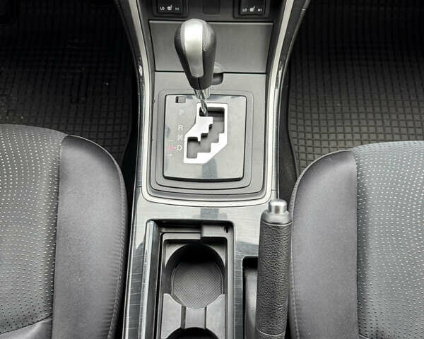 Білий Мазда 6, об'ємом двигуна 2 л та пробігом 182 тис. км за 7500 $, фото 19 на Automoto.ua