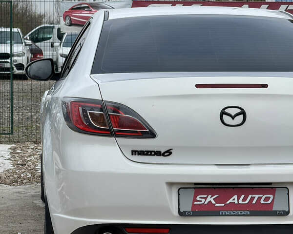 Білий Мазда 6, об'ємом двигуна 2 л та пробігом 182 тис. км за 7500 $, фото 69 на Automoto.ua