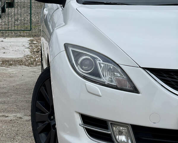 Білий Мазда 6, об'ємом двигуна 2 л та пробігом 182 тис. км за 7500 $, фото 54 на Automoto.ua