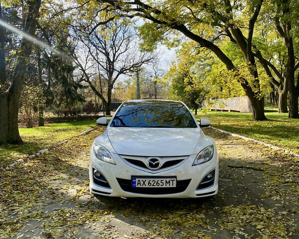 Білий Мазда 6, об'ємом двигуна 2.49 л та пробігом 227 тис. км за 8800 $, фото 2 на Automoto.ua
