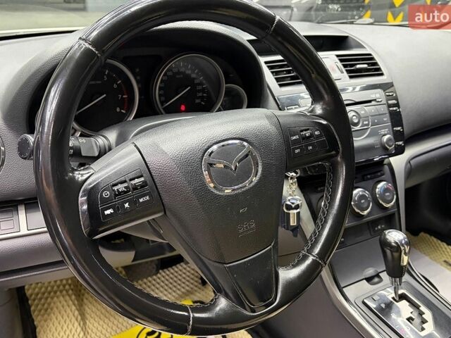 Білий Мазда 6, об'ємом двигуна 2 л та пробігом 170 тис. км за 9100 $, фото 12 на Automoto.ua
