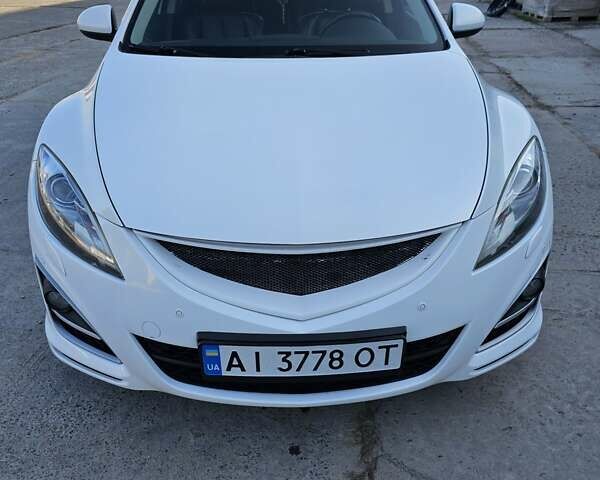 Мазда 6 2011 в Макарове на Automoto.ua Белый Мазда 6, объемом двигателя 2.49 л и пробегом 298 тыс. км за 7500 $, фото 3 на Automoto.ua