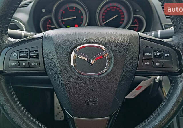 Белый Мазда 6, объемом двигателя 2.49 л и пробегом 169 тыс. км за 8300 $, фото 15 на Automoto.ua