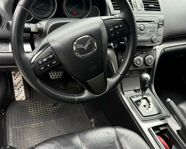 Белый Мазда 6, объемом двигателя 2.49 л и пробегом 283 тыс. км за 7800 $, фото 4 на Automoto.ua