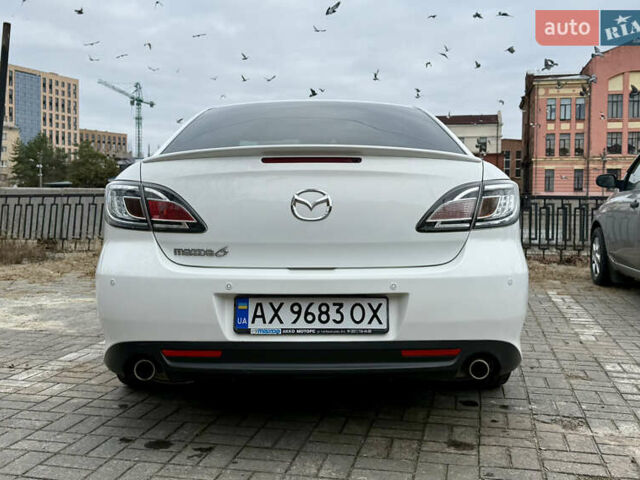 Белый Мазда 6, объемом двигателя 2.49 л и пробегом 283 тыс. км за 7800 $, фото 2 на Automoto.ua