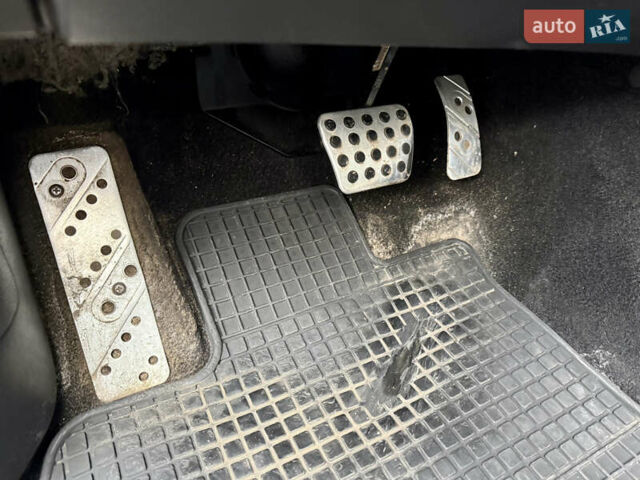 Белый Мазда 6, объемом двигателя 2.49 л и пробегом 283 тыс. км за 7800 $, фото 7 на Automoto.ua