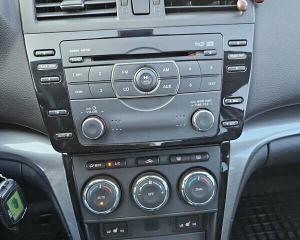 Мазда 6 2011 в Макарове на Automoto.ua Белый Мазда 6, объемом двигателя 2.49 л и пробегом 298 тыс. км за 7500 $, фото 22 на Automoto.ua