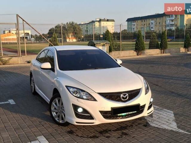 Белый Мазда 6, объемом двигателя 2 л и пробегом 71 тыс. км за 9250 $, фото 6 на Automoto.ua