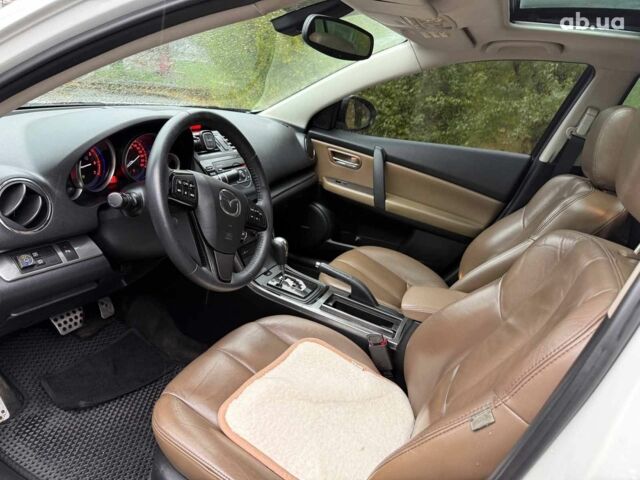 Білий Мазда 6, об'ємом двигуна 2.5 л та пробігом 290 тис. км за 9290 $, фото 11 на Automoto.ua