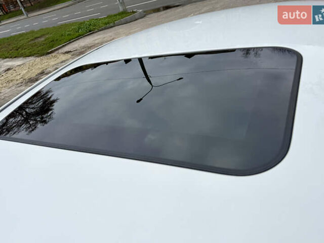 Белый Мазда 6, объемом двигателя 2.49 л и пробегом 283 тыс. км за 7800 $, фото 6 на Automoto.ua