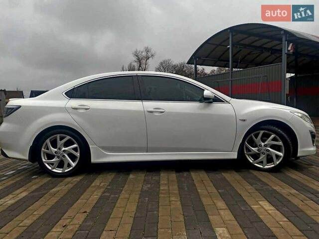 Белый Мазда 6, объемом двигателя 2.49 л и пробегом 169 тыс. км за 8300 $, фото 5 на Automoto.ua