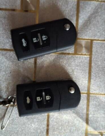 Белый Мазда 6, объемом двигателя 2 л и пробегом 71 тыс. км за 9250 $, фото 45 на Automoto.ua
