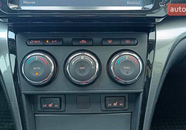 Белый Мазда 6, объемом двигателя 2.49 л и пробегом 169 тыс. км за 8300 $, фото 17 на Automoto.ua