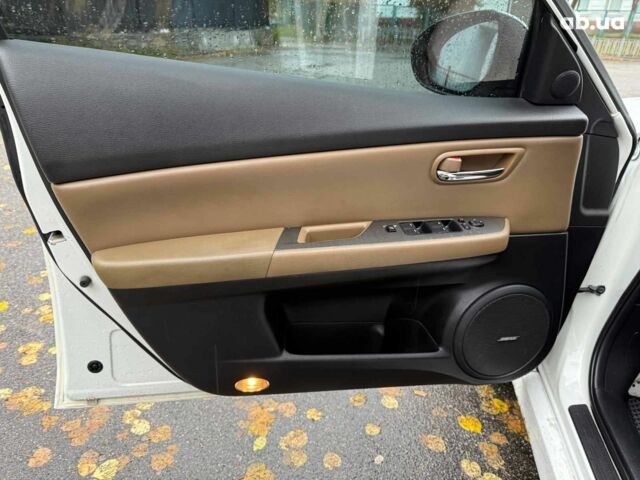 Білий Мазда 6, об'ємом двигуна 2.5 л та пробігом 290 тис. км за 9290 $, фото 10 на Automoto.ua