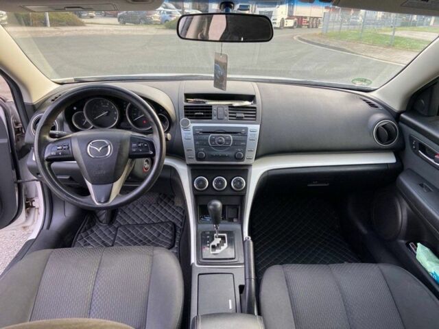 Білий Мазда 6, об'ємом двигуна 2.5 л та пробігом 195 тис. км за 7850 $, фото 3 на Automoto.ua