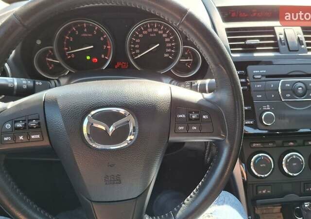 Белый Мазда 6, объемом двигателя 2 л и пробегом 71 тыс. км за 9250 $, фото 69 на Automoto.ua