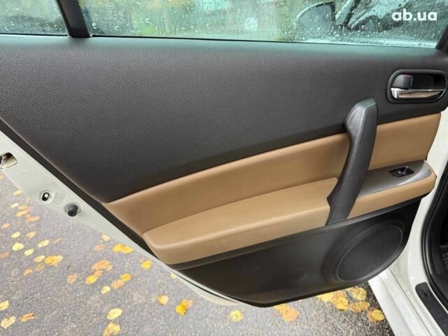 Білий Мазда 6, об'ємом двигуна 2.5 л та пробігом 290 тис. км за 9290 $, фото 16 на Automoto.ua