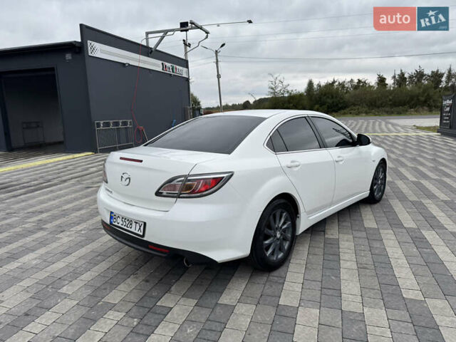 Белый Мазда 6, объемом двигателя 2 л и пробегом 340 тыс. км за 4950 $, фото 9 на Automoto.ua
