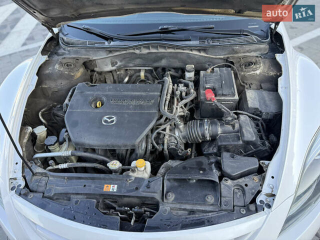 Белый Мазда 6, объемом двигателя 2.49 л и пробегом 188 тыс. км за 9100 $, фото 14 на Automoto.ua