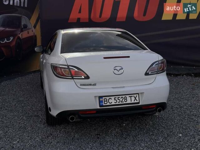 Белый Мазда 6, объемом двигателя 2 л и пробегом 345 тыс. км за 5100 $, фото 4 на Automoto.ua