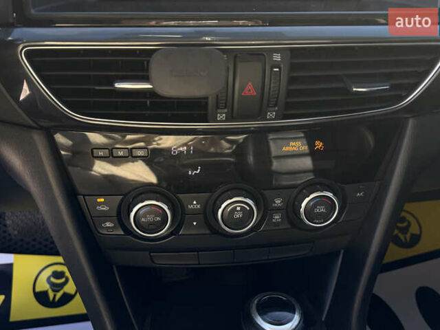 Білий Мазда 6, об'ємом двигуна 2.49 л та пробігом 290 тис. км за 9800 $, фото 16 на Automoto.ua