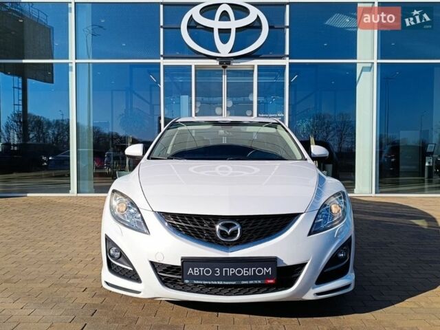 Белый Мазда 6, объемом двигателя 2 л и пробегом 132 тыс. км за 10309 $, фото 4 на Automoto.ua