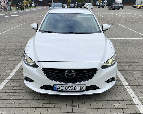 Белый Мазда 6, объемом двигателя 2.19 л и пробегом 214 тыс. км за 11600 $, фото 3 на Automoto.ua