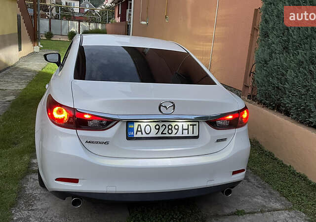 Белый Мазда 6, объемом двигателя 2.5 л и пробегом 289 тыс. км за 10800 $, фото 3 на Automoto.ua