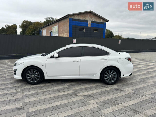 Белый Мазда 6, объемом двигателя 2 л и пробегом 340 тыс. км за 4950 $, фото 4 на Automoto.ua