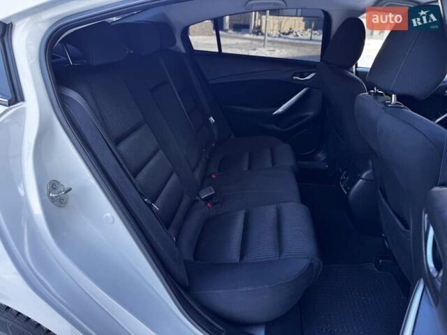 Білий Мазда 6, об'ємом двигуна 2 л та пробігом 173 тис. км за 12399 $, фото 63 на Automoto.ua