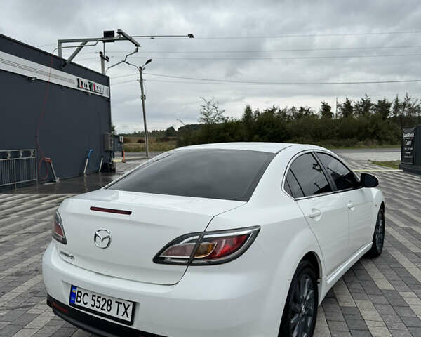 Белый Мазда 6, объемом двигателя 2 л и пробегом 340 тыс. км за 4950 $, фото 27 на Automoto.ua