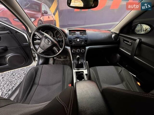 Белый Мазда 6, объемом двигателя 2 л и пробегом 345 тыс. км за 5100 $, фото 15 на Automoto.ua