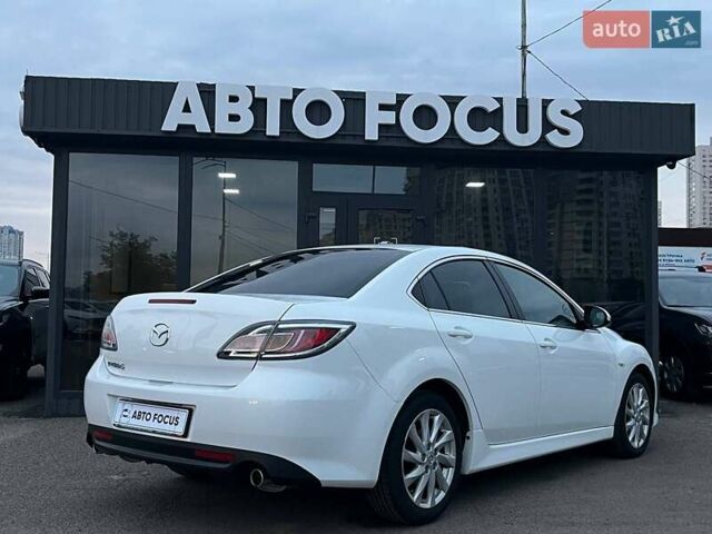Белый Мазда 6, объемом двигателя 2 л и пробегом 124 тыс. км за 10990 $, фото 6 на Automoto.ua