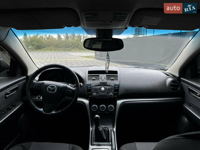 Белый Мазда 6, объемом двигателя 2 л и пробегом 340 тыс. км за 4950 $, фото 17 на Automoto.ua