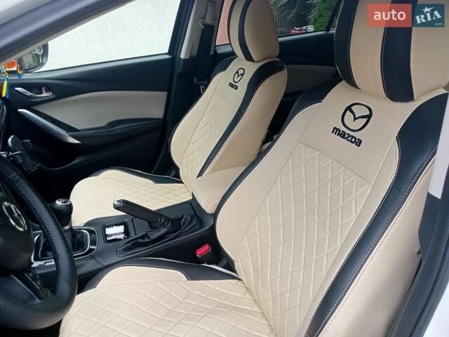 Білий Мазда 6, об'ємом двигуна 2.49 л та пробігом 192 тис. км за 8399 $, фото 8 на Automoto.ua