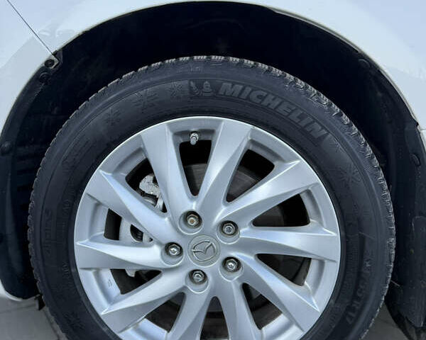 Белый Мазда 6, объемом двигателя 2.49 л и пробегом 188 тыс. км за 9100 $, фото 15 на Automoto.ua