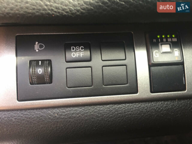 Білий Мазда 6, об'ємом двигуна 2 л та пробігом 169 тис. км за 10500 $, фото 3 на Automoto.ua
